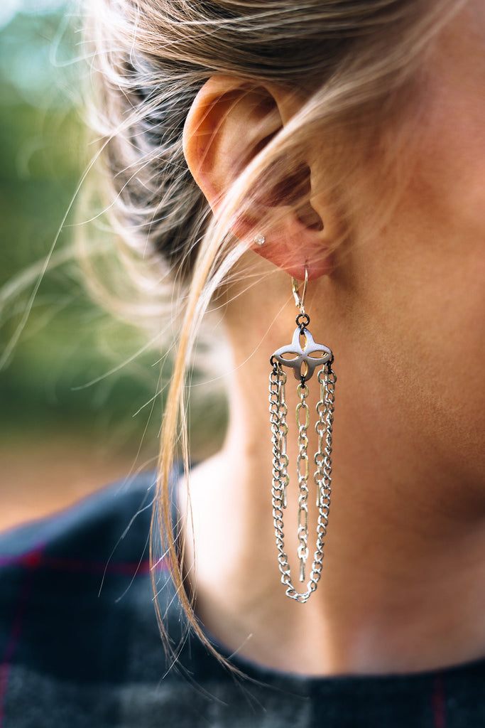 boho silver star chain dangly earrings handmade in toronto Hattitude Jewellery